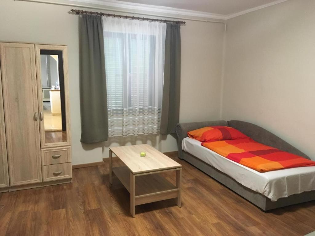 Vadaszhaz Hotel Egyhazasradoc Zewnętrze zdjęcie
